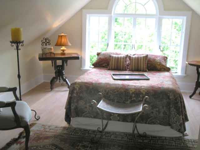 rosecottage upstairsbed3 rosecottage upstairsbed3